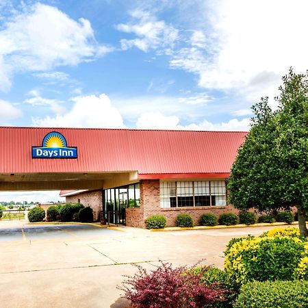 Days Inn By Wyndham Batesville Εξωτερικό φωτογραφία