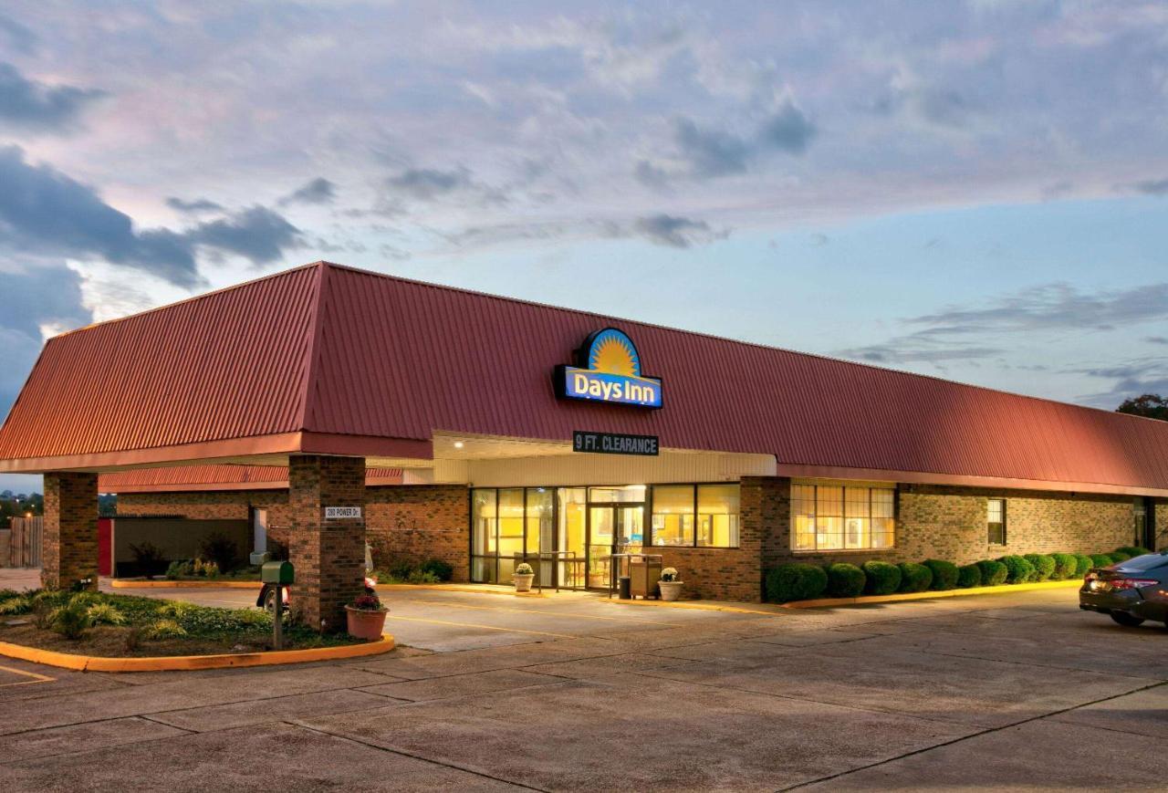 Days Inn By Wyndham Batesville Εξωτερικό φωτογραφία